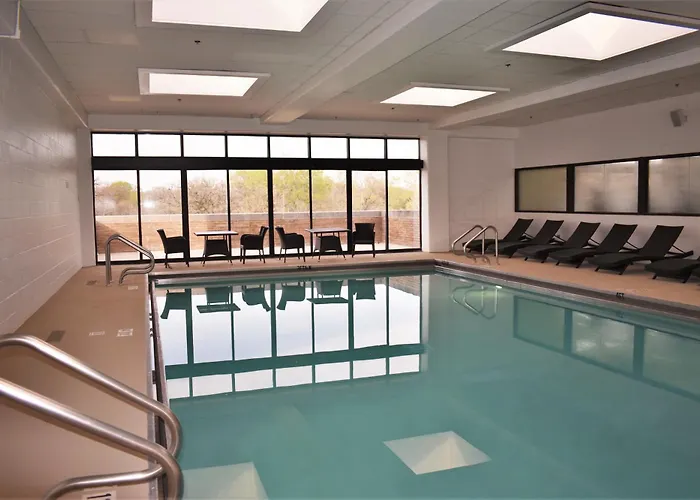 Hotel Doubletree By Hilton Chicago - Oak Brook