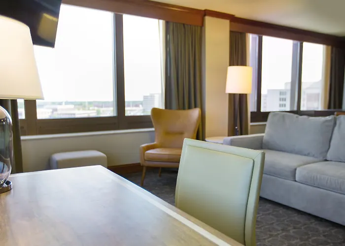 Doubletree By Hilton Chicago - Hotel 3*