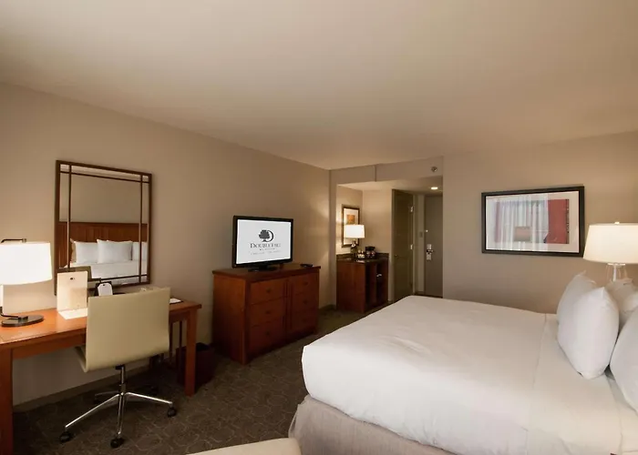 Hotel Doubletree By Hilton Chicago - Oak Brook