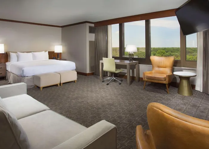 Doubletree By Hilton Chicago - Oak Brook