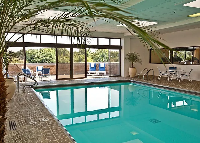 Doubletree By Hilton Chicago - 3*