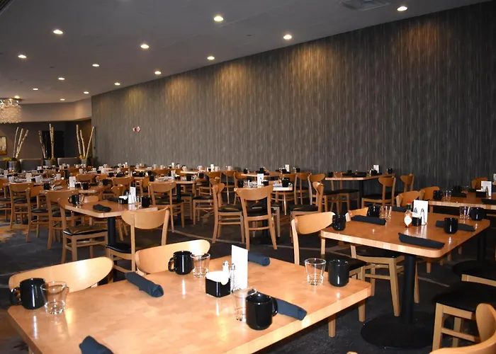 Doubletree By Hilton Chicago - Hotel Oak Brook