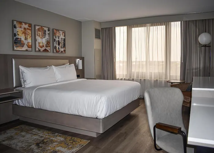 Doubletree By Hilton Chicago - Hotel 3*