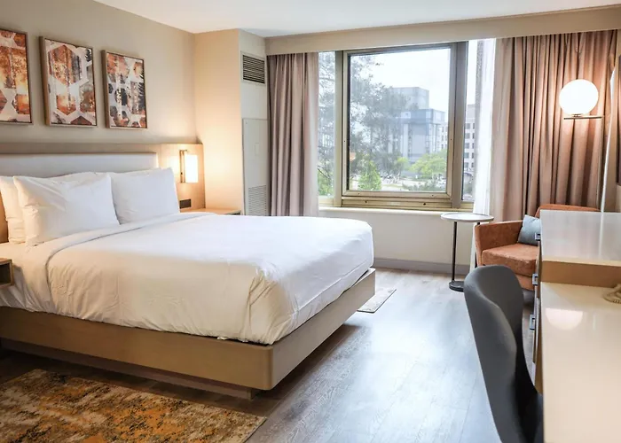 Doubletree By Hilton Chicago - 3*