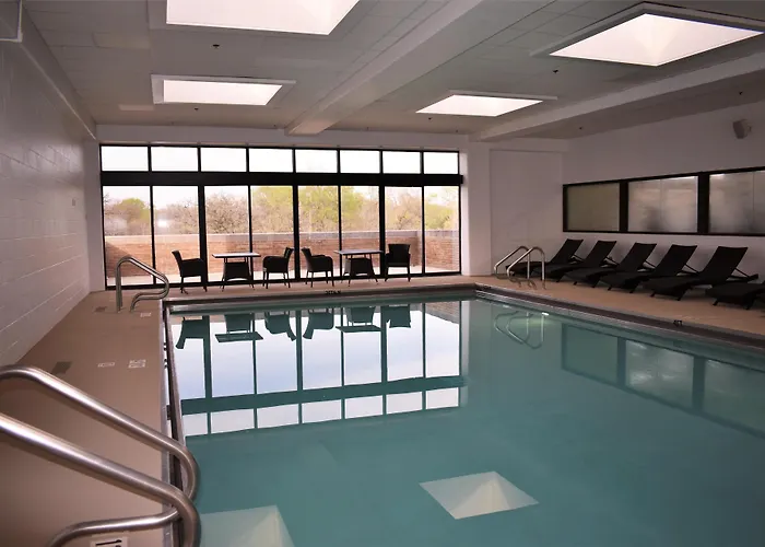 Doubletree By Hilton Chicago - 3* Oak Brook