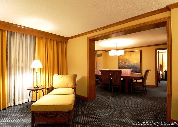 Doubletree By Hilton Chicago - 3*